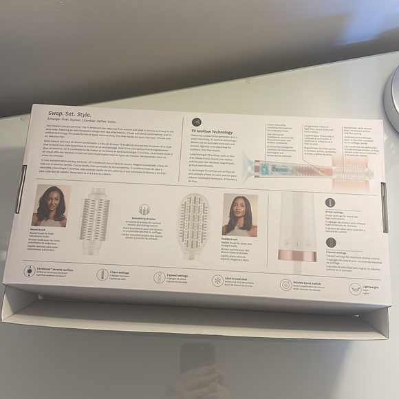 T3 AireBrush Duo Interchangeable Hot Air Blow Dry Brush - Picture 7 of 7